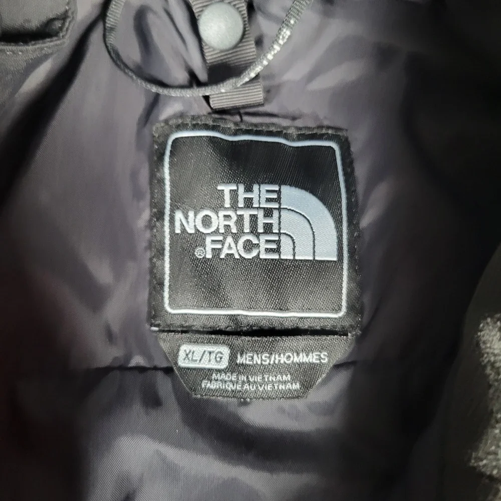 The North Face Rain Jacket Mens XL Red Gray HyVent Waterproof Hooded T495+T895 - Picture 8 of 16